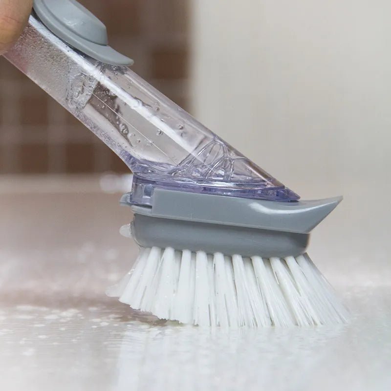 brosse-vaisselle-avec-reservoir-brosse-le-sol