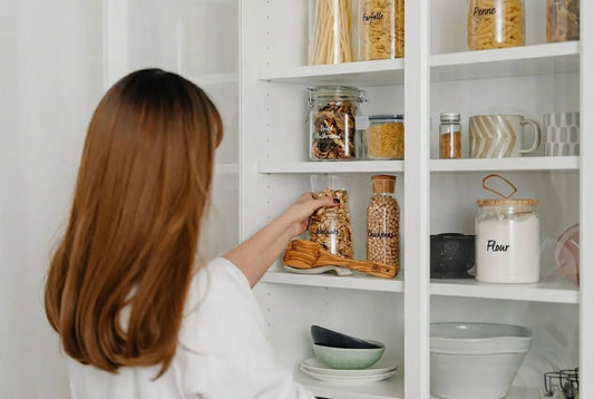 Comment laver et entretenir ses ustensiles en bois facilement