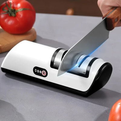 aiguiseur couteau électrique noir affute un couteau de cuisine