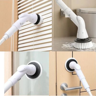 BROSSE DE NETTOYAGE ÉLECTRIQUE REVO 6 EN 1, outil multifonction pour carrelage et salle de bain, démonstration d’utilisation sur vitres, joints, façades et portes.