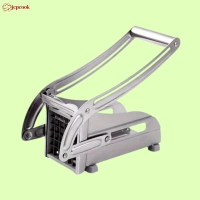 Coupe-frite professionnel en acier avec manche articulé et base robuste, outil de coupe compact.