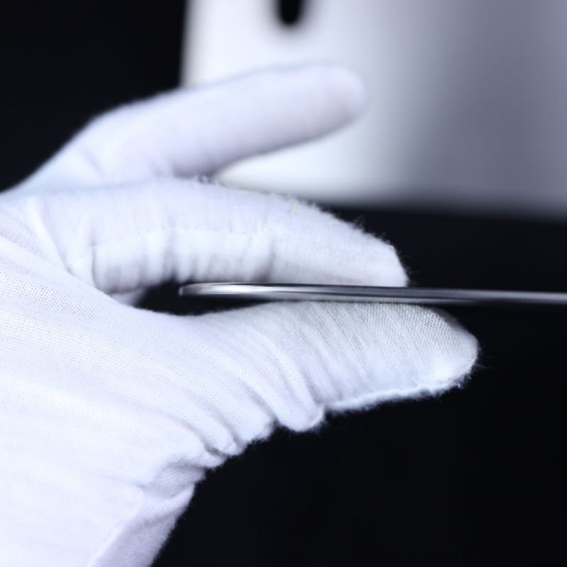 PLANCHE À DÉCOUPER EN TITANE - Jcpcook