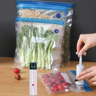 sac sous vide alimentaire et pompes à vide manuelle et électrique
